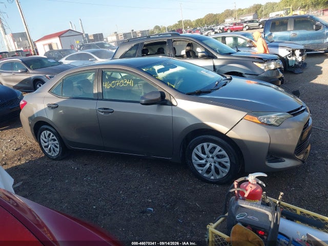 Aukcja sprzedaży 2018 Toyota Corolla Le, vin: 5YFBURHE7JP776330, numer aukcji: 46070341