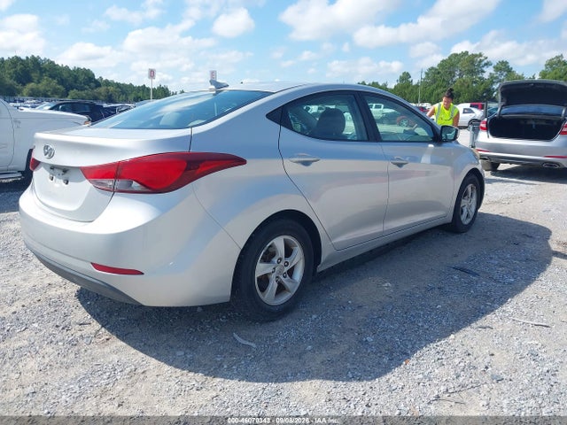 2015 Hyundai Elantra Se მანქანა იყიდება აუქციონზე, vin: 5NPDH4AE1FH651239, აუქციონის ნომერი: 46070343