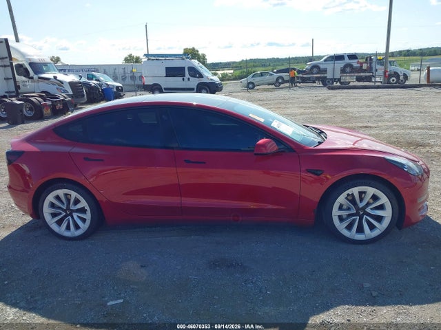 46070353 :رقم المزاد ، 5YJ3E1EB2MF013130 vin ، 2021 Tesla Model 3 Long Range Dual Motor All-wheel Drive مزاد بيع