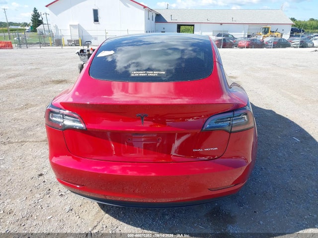 46070353 :رقم المزاد ، 5YJ3E1EB2MF013130 vin ، 2021 Tesla Model 3 Long Range Dual Motor All-wheel Drive مزاد بيع