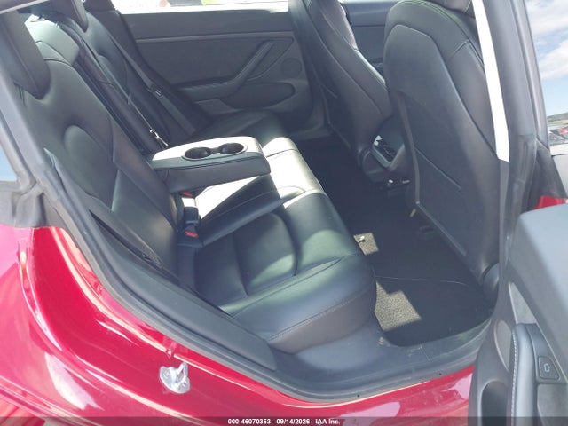 46070353 :رقم المزاد ، 5YJ3E1EB2MF013130 vin ، 2021 Tesla Model 3 Long Range Dual Motor All-wheel Drive مزاد بيع