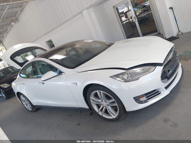 Aukcja sprzedaży 2013 Tesla Model S, vin: 5YJSA1CG1DFP03599, numer aukcji: 46070361