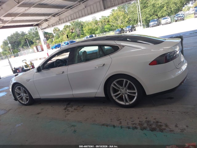 Aukcja sprzedaży 2013 Tesla Model S, vin: 5YJSA1CG1DFP03599, numer aukcji: 46070361