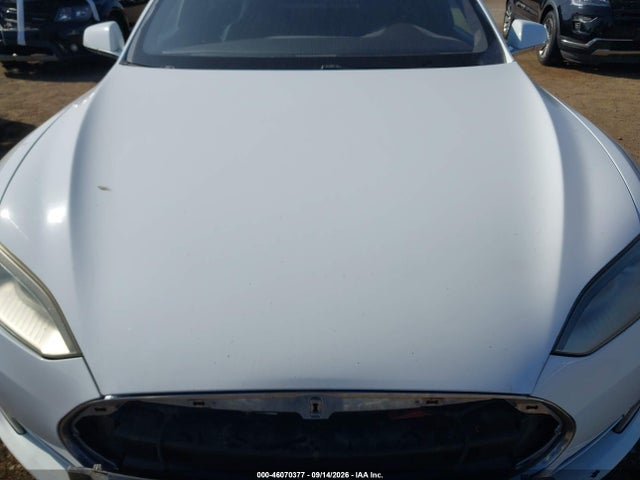 Продаж на аукціоні авто 2015 Tesla Model S 70d/85d/p85d, vin: 5YJSA1H28FFP78218, номер лоту: 46070377