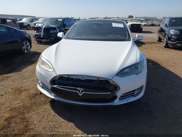 Продаж на аукціоні авто 2015 Tesla Model S 70d/85d/p85d, vin: 5YJSA1H28FFP78218, номер лоту: 46070377