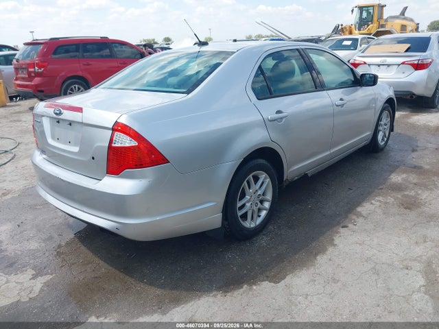 Продаж на аукціоні авто 2011 Ford Fusion S, vin: 3FAHP0GA1BR346161, номер лоту: 46070394