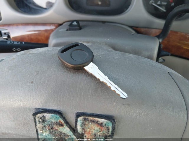 46070428 :رقم المزاد ، 1G4HR54K7YU281506 vin ، 2000 Buick Lesabre Limited مزاد بيع