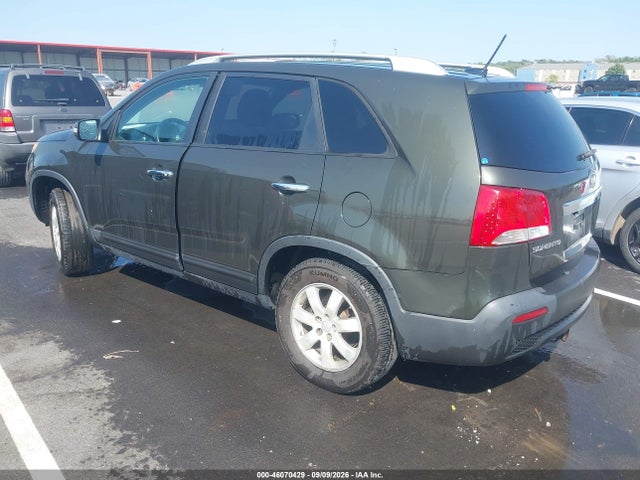 2011 Kia Sorento Lx მანქანა იყიდება აუქციონზე, vin: 5XYKT3A13BG106075, აუქციონის ნომერი: 46070429