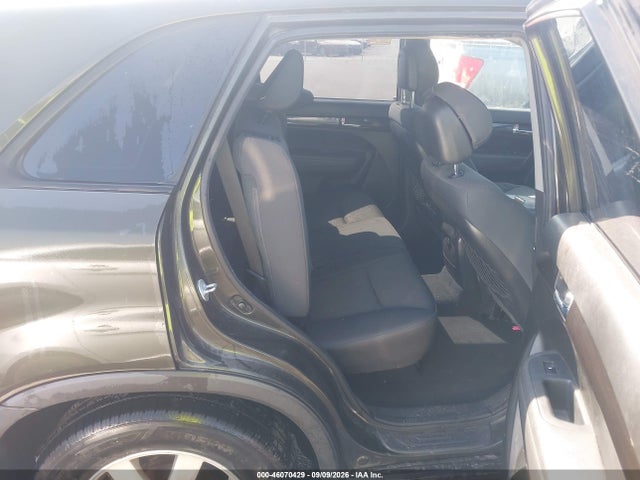 2011 Kia Sorento Lx მანქანა იყიდება აუქციონზე, vin: 5XYKT3A13BG106075, აუქციონის ნომერი: 46070429