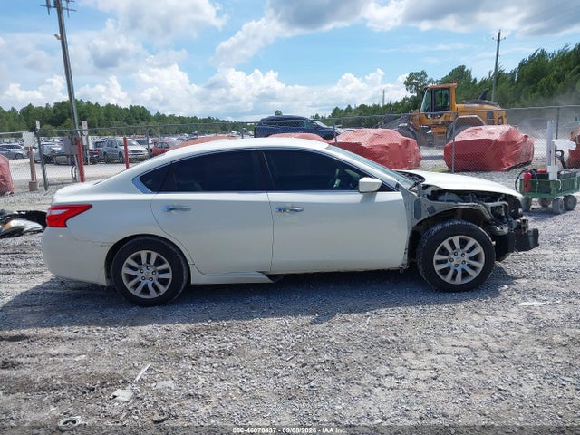 Продаж на аукціоні авто 2016 Nissan Altima 2.5 S, vin: 1N4AL3AP0GC280672, номер лоту: 46070437
