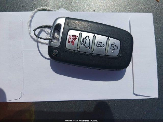 46070460 :رقم المزاد ، KMHTC6AD9DU100083 vin ، 2013 Hyundai Veloster Base W/black مزاد بيع