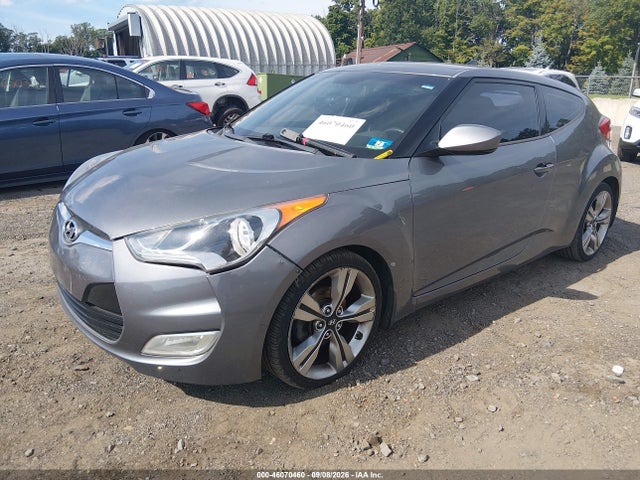 46070460 :رقم المزاد ، KMHTC6AD9DU100083 vin ، 2013 Hyundai Veloster Base W/black مزاد بيع