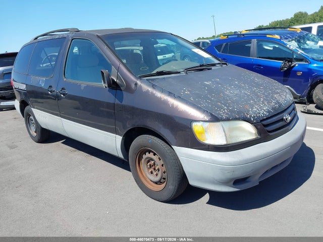 46070473 :رقم المزاد ، 4T3ZF19C61U396148 vin ، 2001 Toyota Sienna Ce مزاد بيع