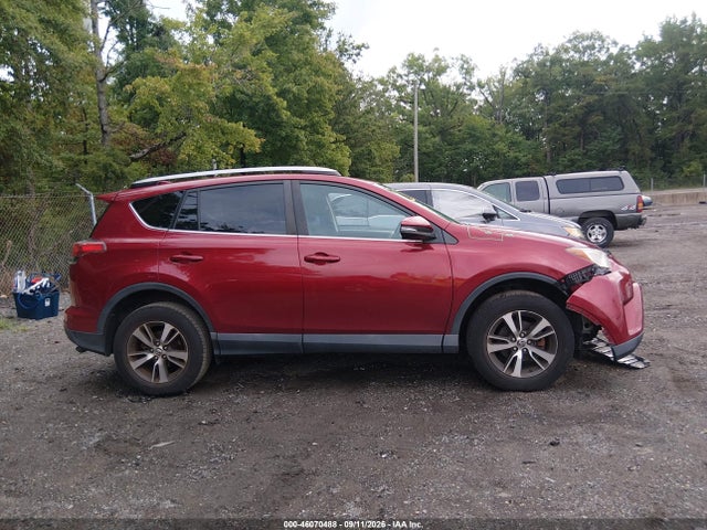 46070488 :رقم المزاد ، 2T3RFREV2JW762578 vin ، 2018 Toyota Rav4 Xle مزاد بيع