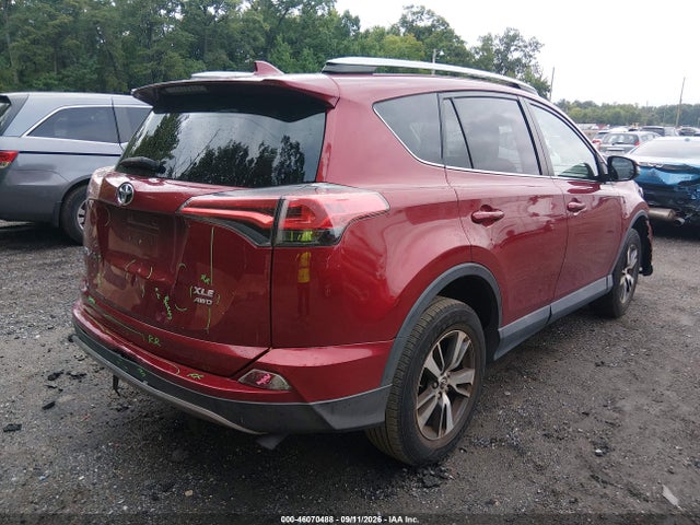 46070488 :رقم المزاد ، 2T3RFREV2JW762578 vin ، 2018 Toyota Rav4 Xle مزاد بيع