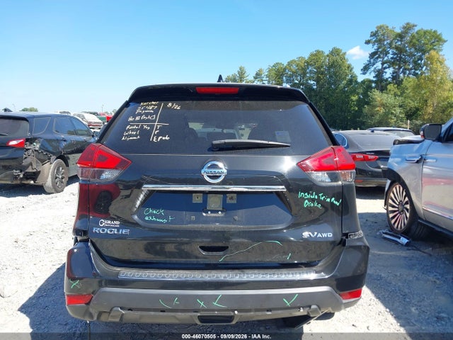 46070505 :رقم المزاد ، JN8AT2MV4JW352367 vin ، 2018 Nissan Rogue Sv مزاد بيع