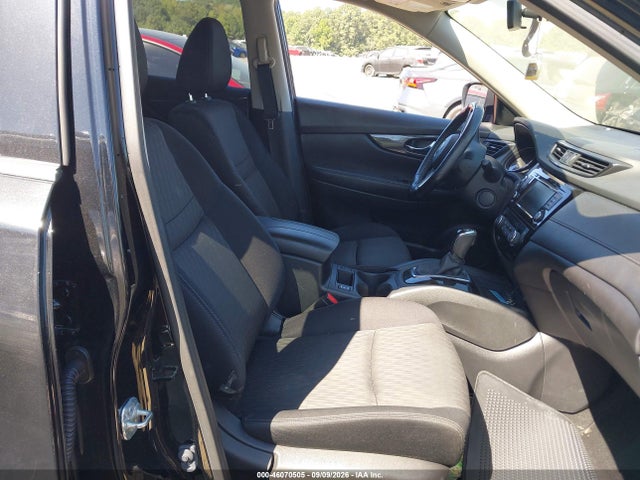 46070505 :رقم المزاد ، JN8AT2MV4JW352367 vin ، 2018 Nissan Rogue Sv مزاد بيع
