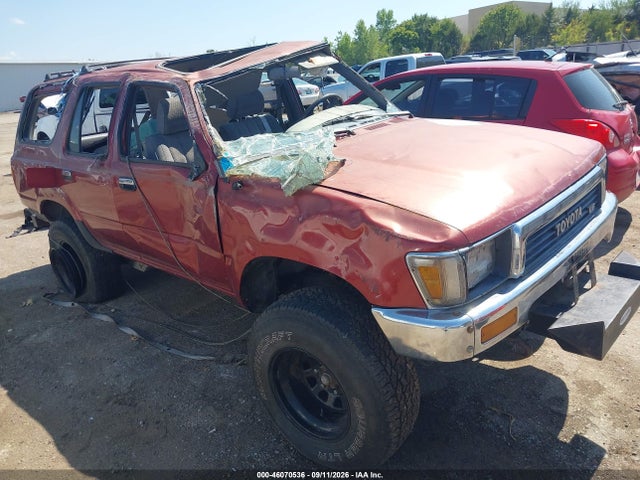 1991 Toyota 4runner Vn39 Sr5 მანქანა იყიდება აუქციონზე, vin: JT3VN39W7M0067060, აუქციონის ნომერი: 46070536