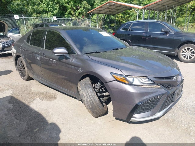 46070537 :رقم المزاد ، 4T1K61AK8MU552885 vin ، 2021 Toyota Camry Xse مزاد بيع