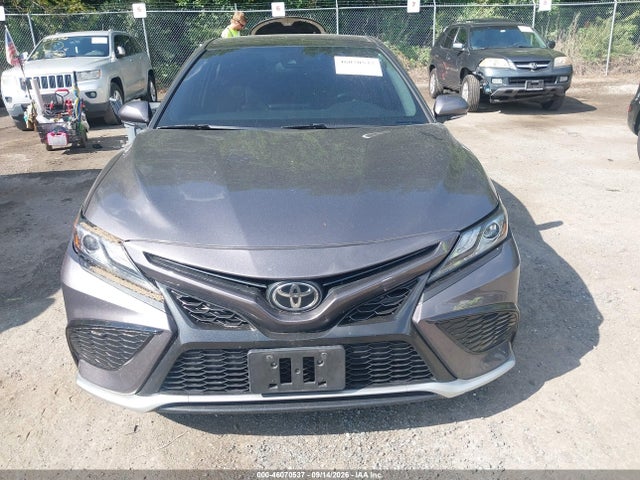 46070537 :رقم المزاد ، 4T1K61AK8MU552885 vin ، 2021 Toyota Camry Xse مزاد بيع