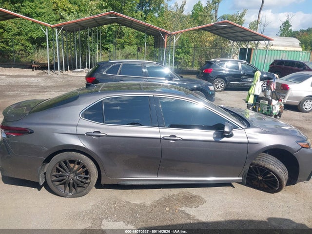 46070537 :رقم المزاد ، 4T1K61AK8MU552885 vin ، 2021 Toyota Camry Xse مزاد بيع