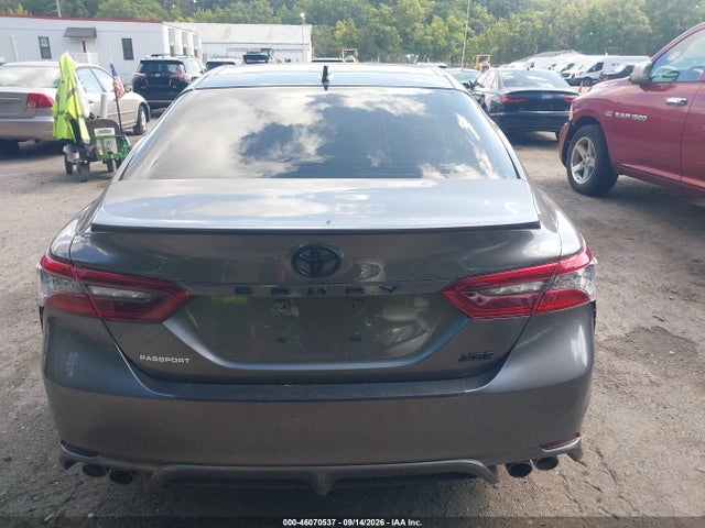 46070537 :رقم المزاد ، 4T1K61AK8MU552885 vin ، 2021 Toyota Camry Xse مزاد بيع