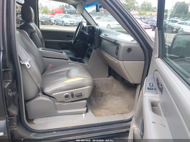 46070538 :رقم المزاد ، 1GNEK13T64J138127 vin ، 2004 Chevrolet Tahoe Lt مزاد بيع