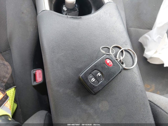 Продажа на аукционе авто 2014 Toyota Prius Two, vin: JTDKN3DU6E1797333, номер лота: 46070567