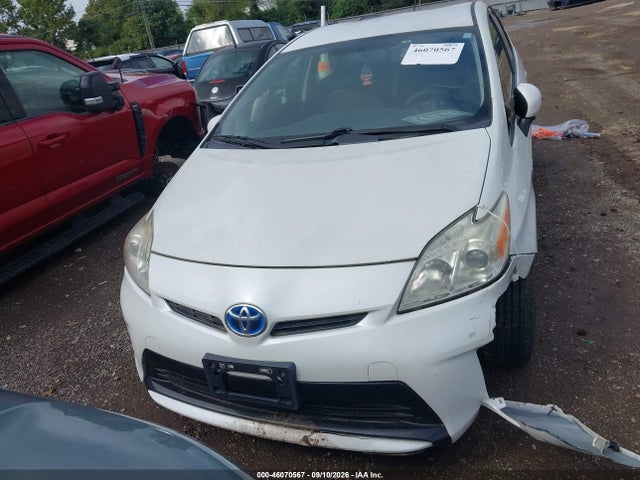 Продажа на аукционе авто 2014 Toyota Prius Two, vin: JTDKN3DU6E1797333, номер лота: 46070567