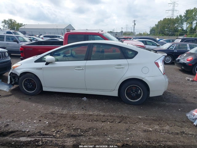 Продажа на аукционе авто 2014 Toyota Prius Two, vin: JTDKN3DU6E1797333, номер лота: 46070567