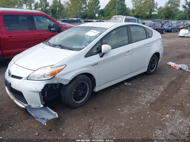 Продажа на аукционе авто 2014 Toyota Prius Two, vin: JTDKN3DU6E1797333, номер лота: 46070567