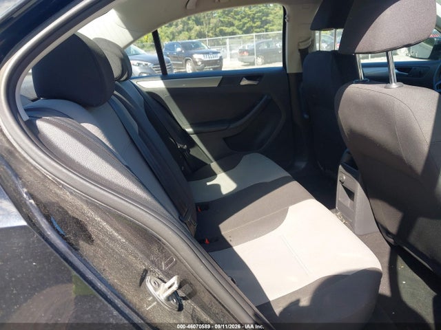 2017 Volkswagen Jetta 1.4t S მანქანა იყიდება აუქციონზე, vin: 3VW167AJ4HM375687, აუქციონის ნომერი: 46070589