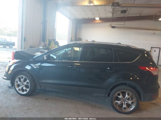 Продажа на аукционе авто 2013 Ford Escape Titanium, vin: 1FMCU9J91DUB06695, номер лота: 46070591