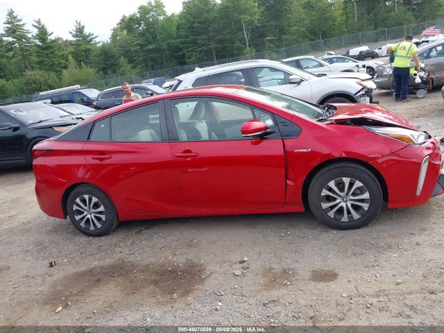 JTDL9RFU1L3013165 Toyota Prius Le Awd-e
