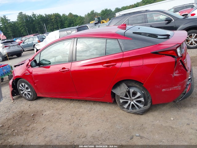JTDL9RFU1L3013165 Toyota Prius Le Awd-e