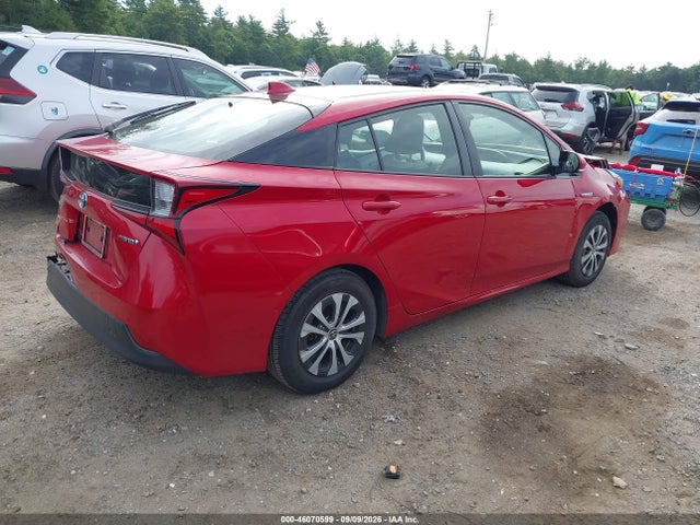 JTDL9RFU1L3013165 Toyota Prius Le Awd-e