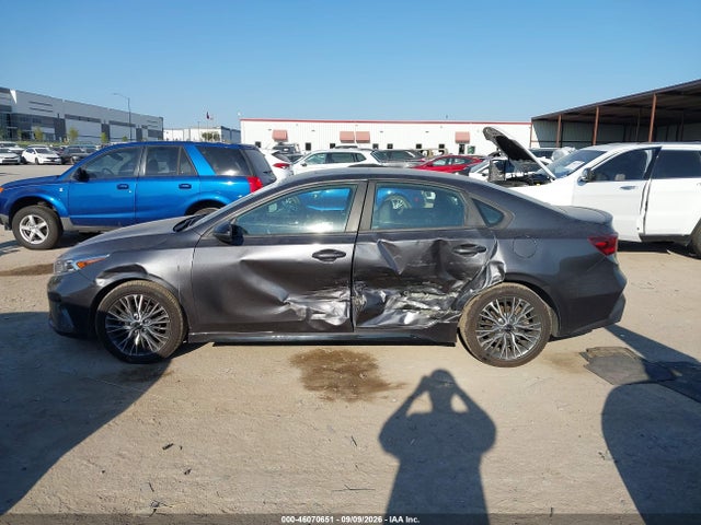 46070651 :رقم المزاد ، 3KPF54ADXNE470233 vin ، 2022 Kia Forte Gt-line مزاد بيع
