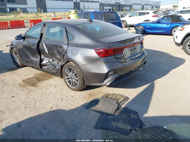 46070651 :رقم المزاد ، 3KPF54ADXNE470233 vin ، 2022 Kia Forte Gt-line مزاد بيع