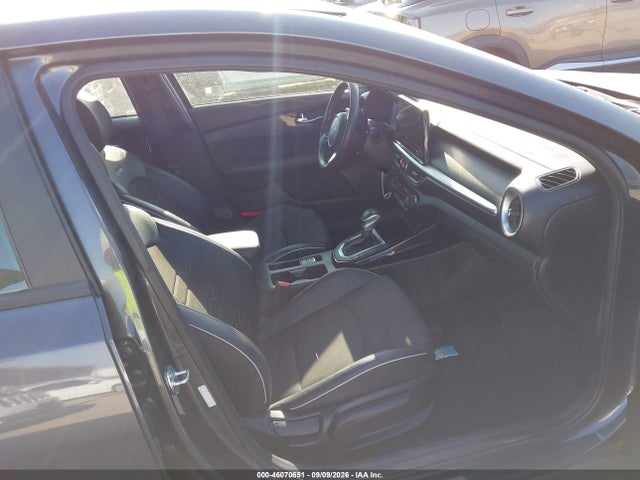 46070651 :رقم المزاد ، 3KPF54ADXNE470233 vin ، 2022 Kia Forte Gt-line مزاد بيع