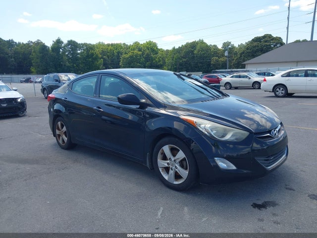 2013 Hyundai Elantra Gls მანქანა იყიდება აუქციონზე, vin: 5NPDH4AEXDH420773, აუქციონის ნომერი: 46070658