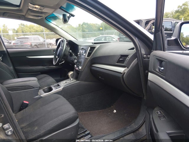 46070662 :رقم المزاد ، 4S4BRBGC7B3330676 vin ، 2011 Subaru Outback 2.5i Premium مزاد بيع
