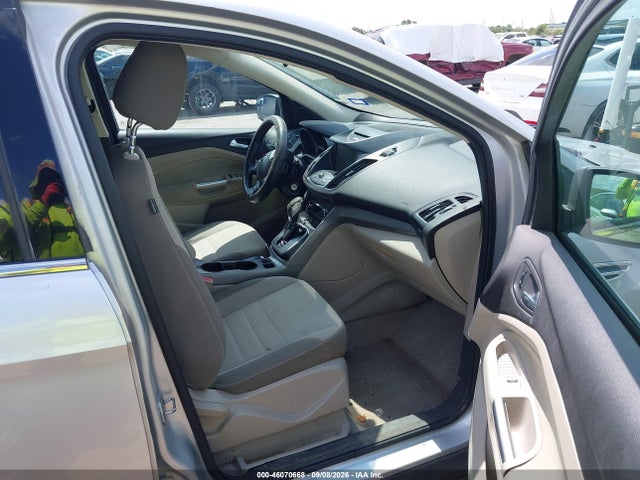 2013 Ford Escape Se მანქანა იყიდება აუქციონზე, vin: 1FMCU0G99DUA80589, აუქციონის ნომერი: 46070668