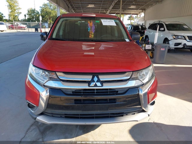 2018 Mitsubishi Outlander Es მანქანა იყიდება აუქციონზე, vin: JA4AD2A34JZ034785, აუქციონის ნომერი: 46070698