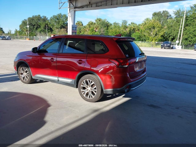 2018 Mitsubishi Outlander Es მანქანა იყიდება აუქციონზე, vin: JA4AD2A34JZ034785, აუქციონის ნომერი: 46070698