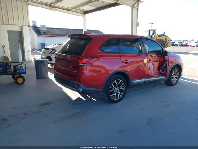2018 Mitsubishi Outlander Es მანქანა იყიდება აუქციონზე, vin: JA4AD2A34JZ034785, აუქციონის ნომერი: 46070698