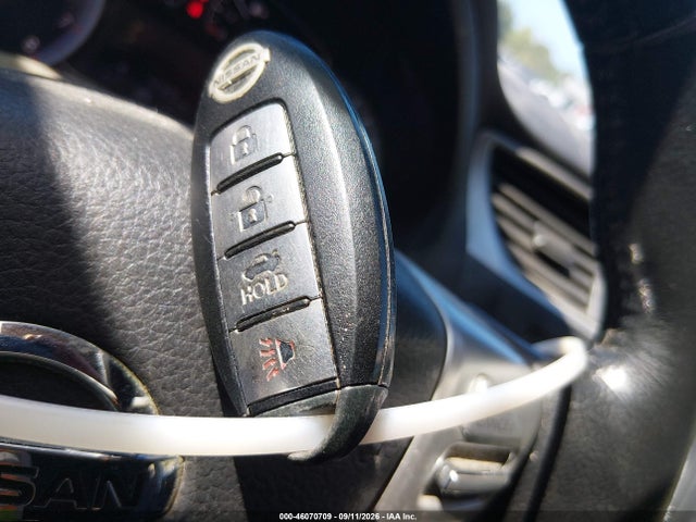 46070709 :رقم المزاد ، 3N1AB7AP3FL678274 vin ، 2015 Nissan Sentra Sv مزاد بيع