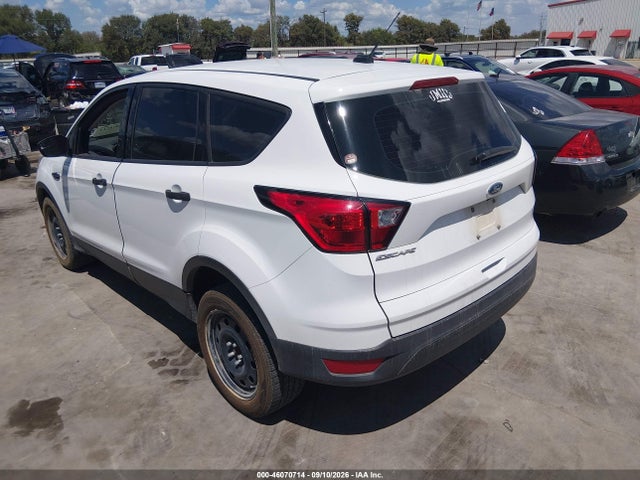 Продажа на аукционе авто 2019 Ford Escape S, vin: 1FMCU0F7XKUA34301, номер лота: 46070714
