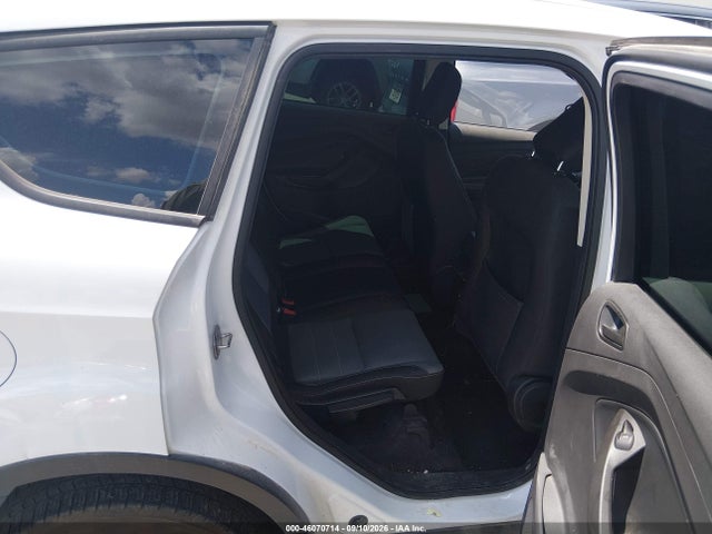 Продажа на аукционе авто 2019 Ford Escape S, vin: 1FMCU0F7XKUA34301, номер лота: 46070714
