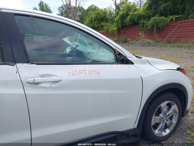 46070721 :رقم المزاد ، 3CZRU5H35MM718938 vin ، 2021 Honda Hr-v 2wd Lx مزاد بيع