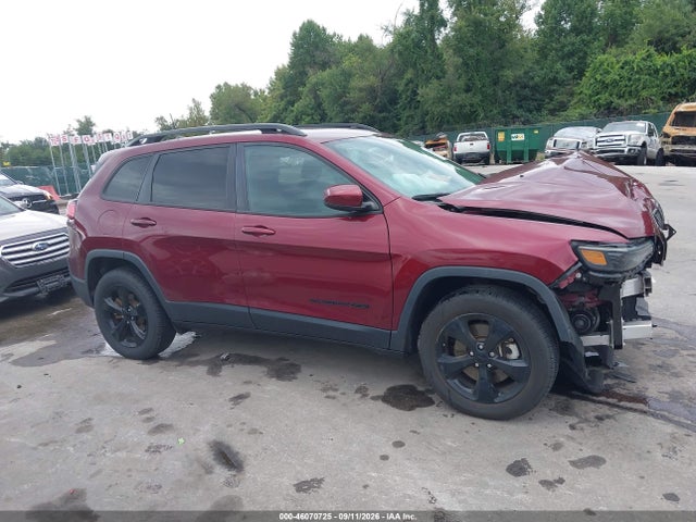 46070725 :رقم المزاد ، 1C4PJMLB4MD223270 vin ، 2021 Jeep Cherokee Altitude 4x4 مزاد بيع